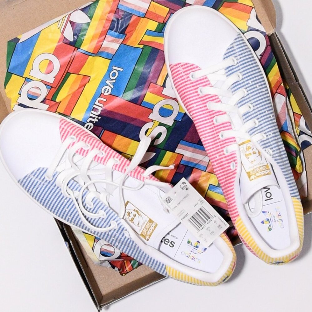 Adidas Stan Smith Pride Sneakers